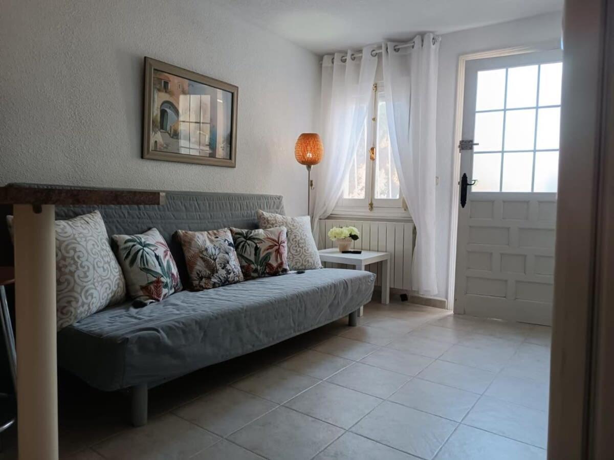 Quaint Ground Floor Apartment With Pool Lb1 Torrevieja Dış mekan fotoğraf