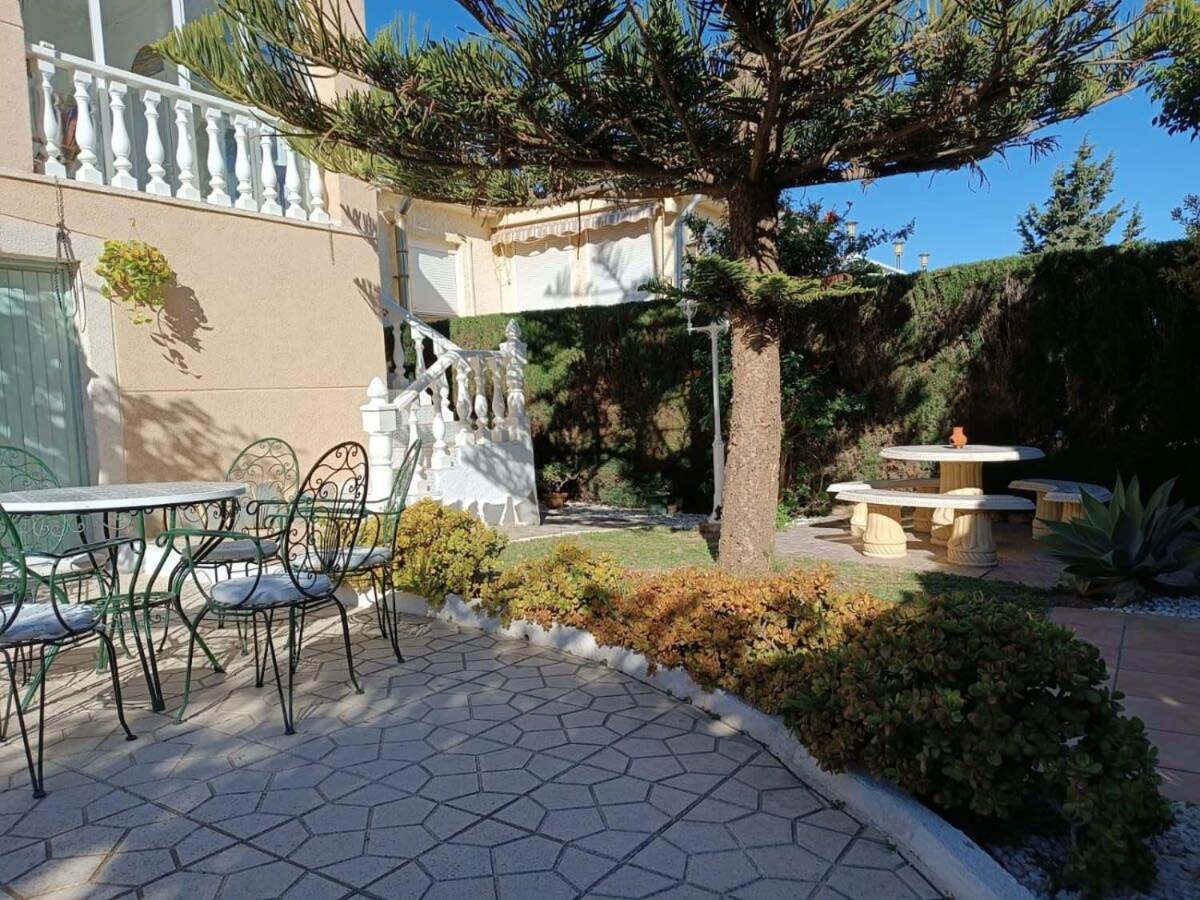 Quaint Ground Floor Apartment With Pool Lb1 Torrevieja Dış mekan fotoğraf